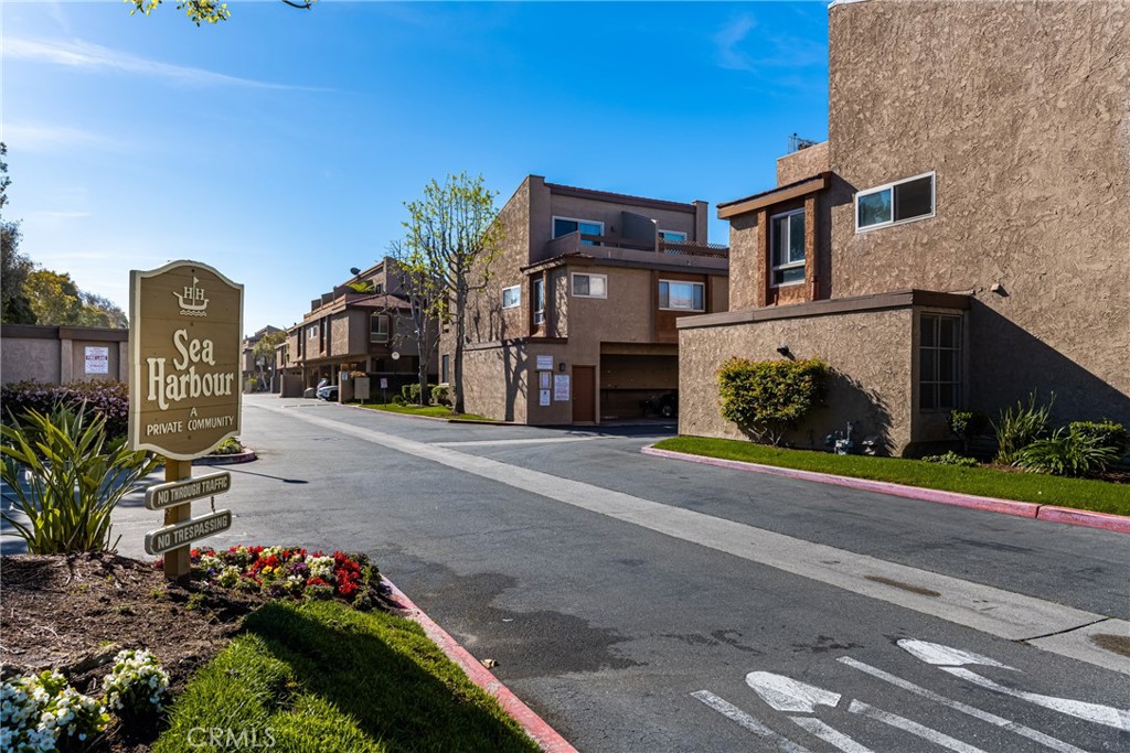 17068 Bluewater Lane