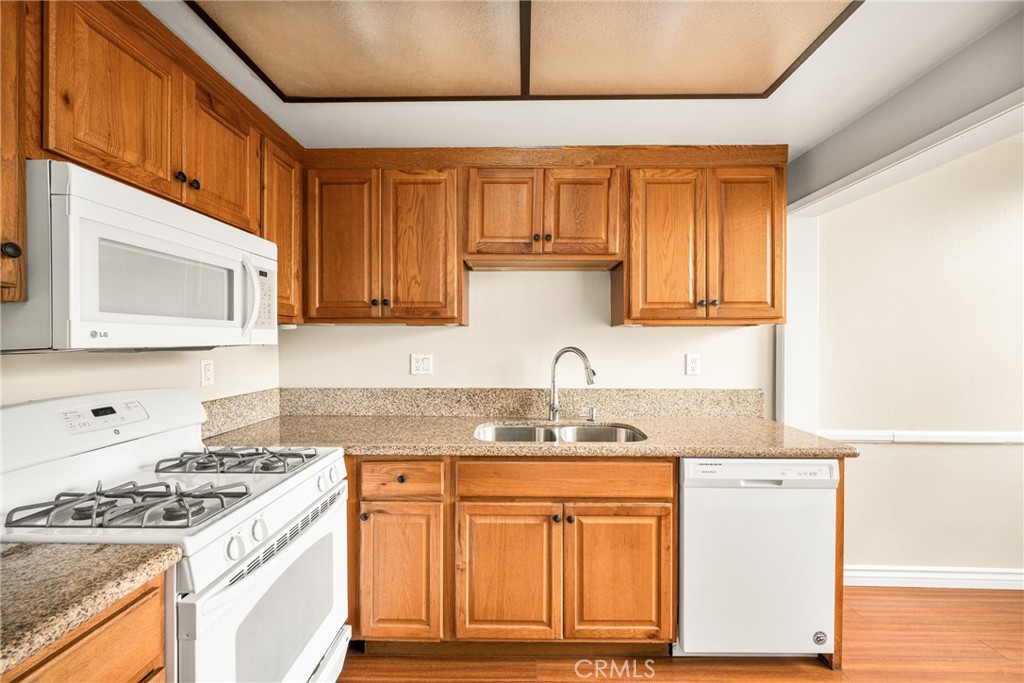 17068 Bluewater Lane