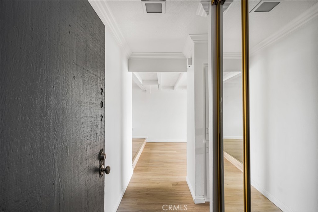 16842 Pacific Coast 102