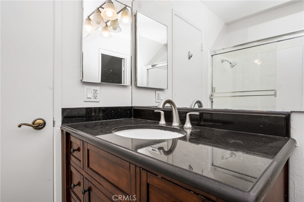 16842 Pacific Coast 102