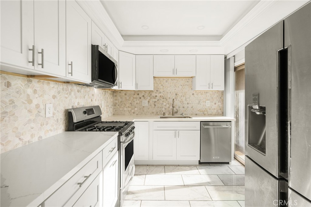 17027 Bluewater Lane