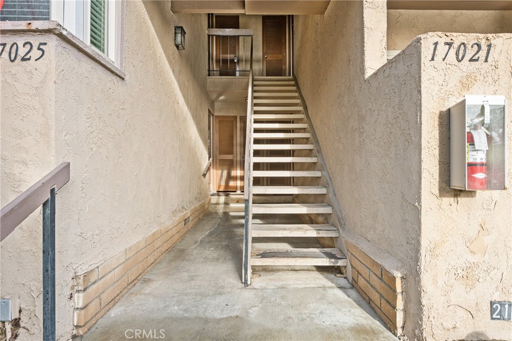 17027 Bluewater Lane