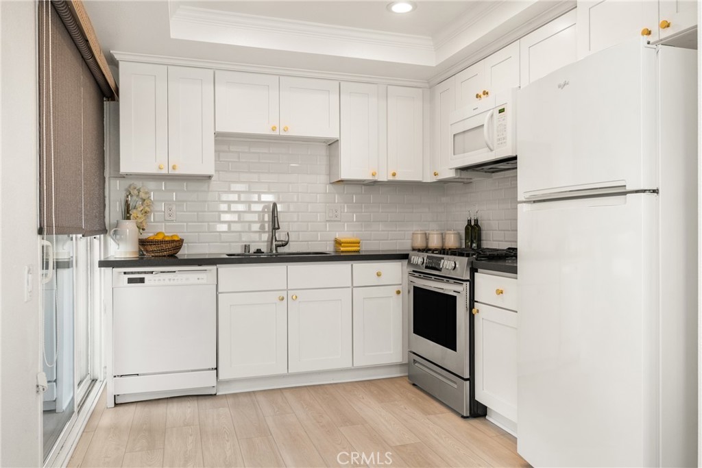 16927 Bluewater Lane