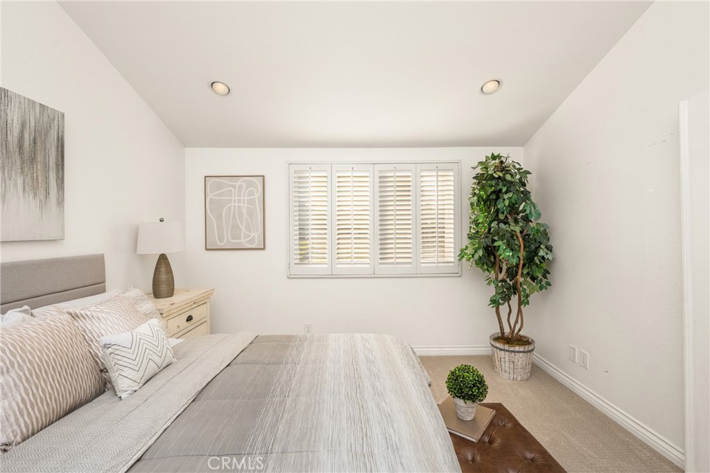 16927 Bluewater Lane