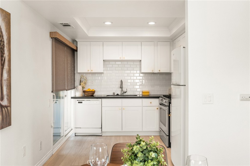 16927 Bluewater Lane