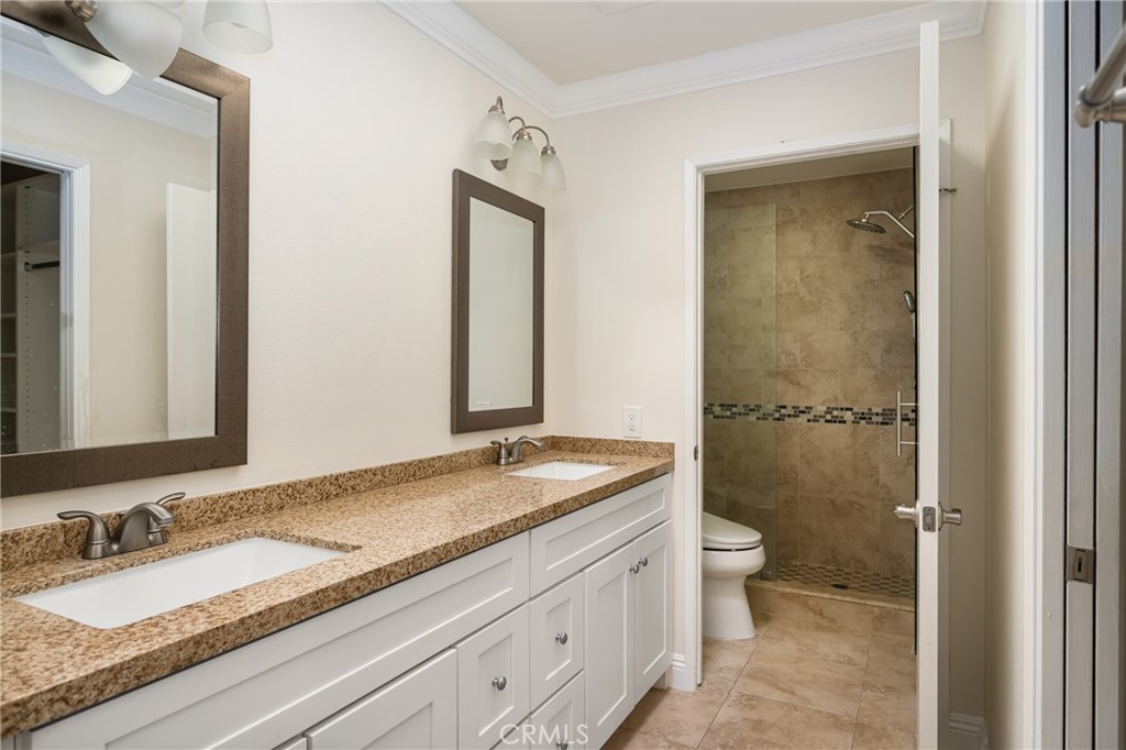 8565 Larkhall Circle 801A