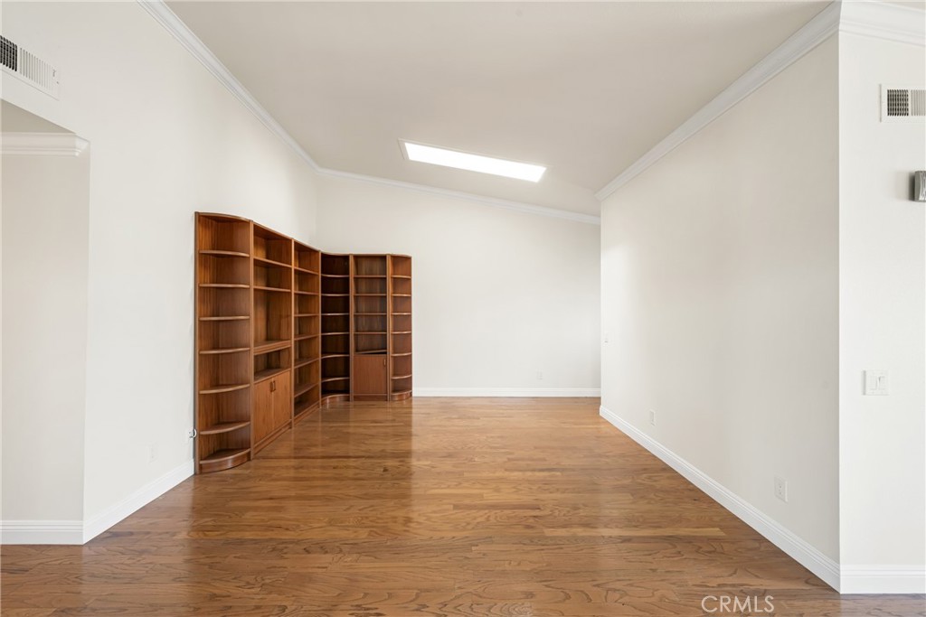 8565 Larkhall Circle 801A