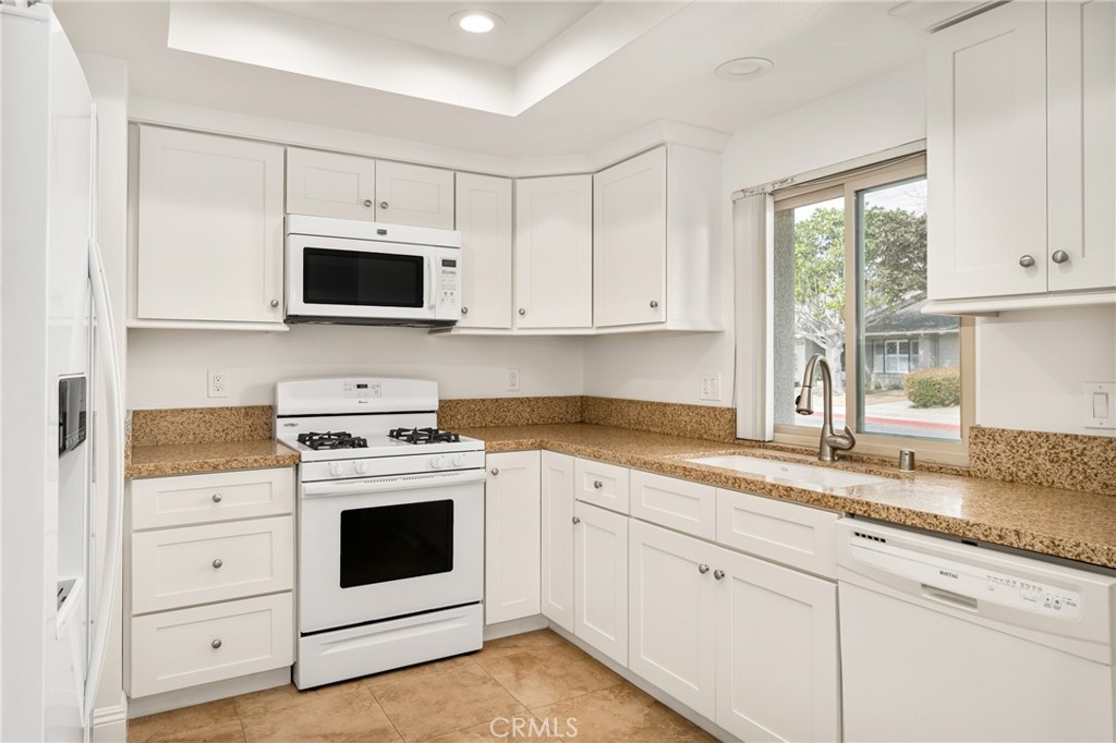 8565 Larkhall Circle 801A