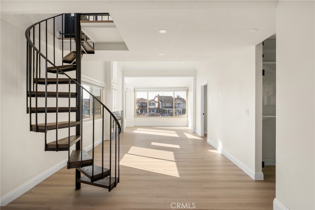 17094 Bluewater Lane