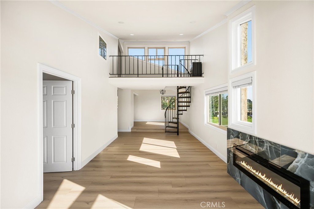 17094 Bluewater Lane