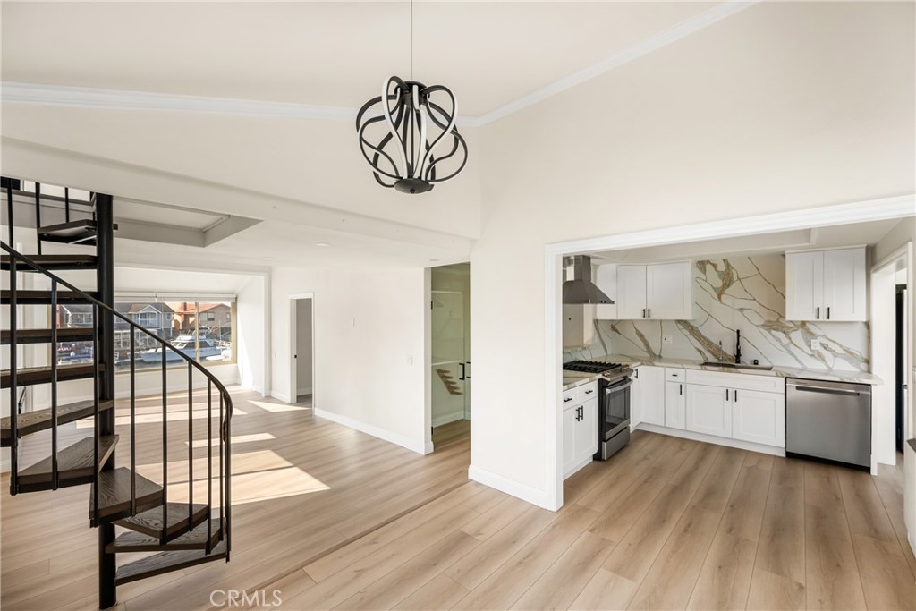 17094 Bluewater Lane