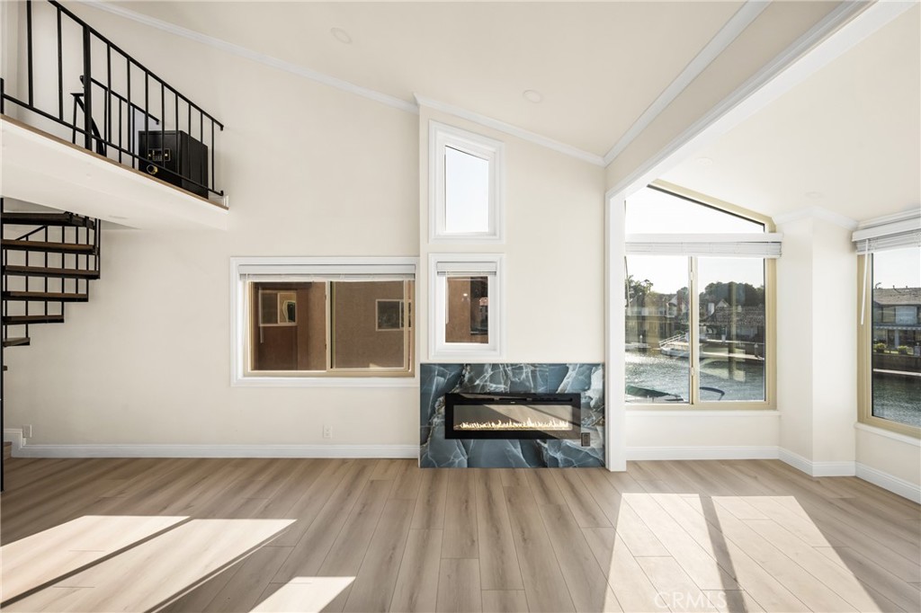 17094 Bluewater Lane