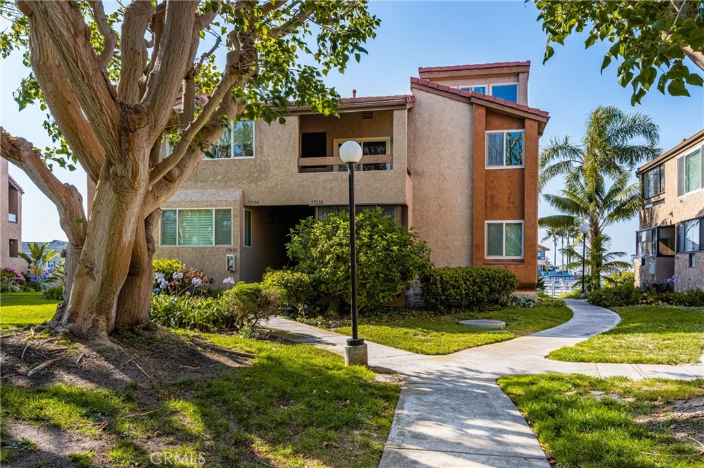 17094 Bluewater Lane