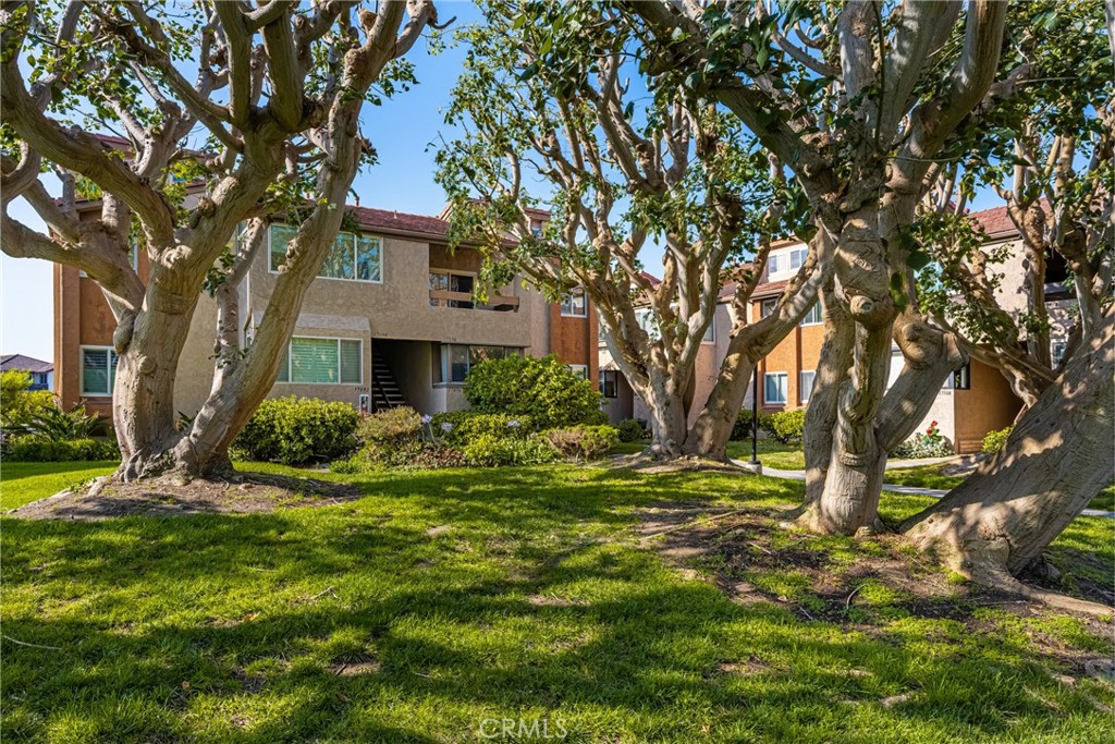 17094 Bluewater Lane