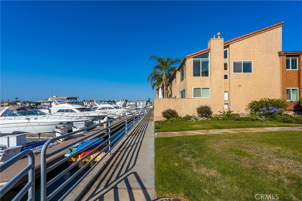 17094 Bluewater Lane