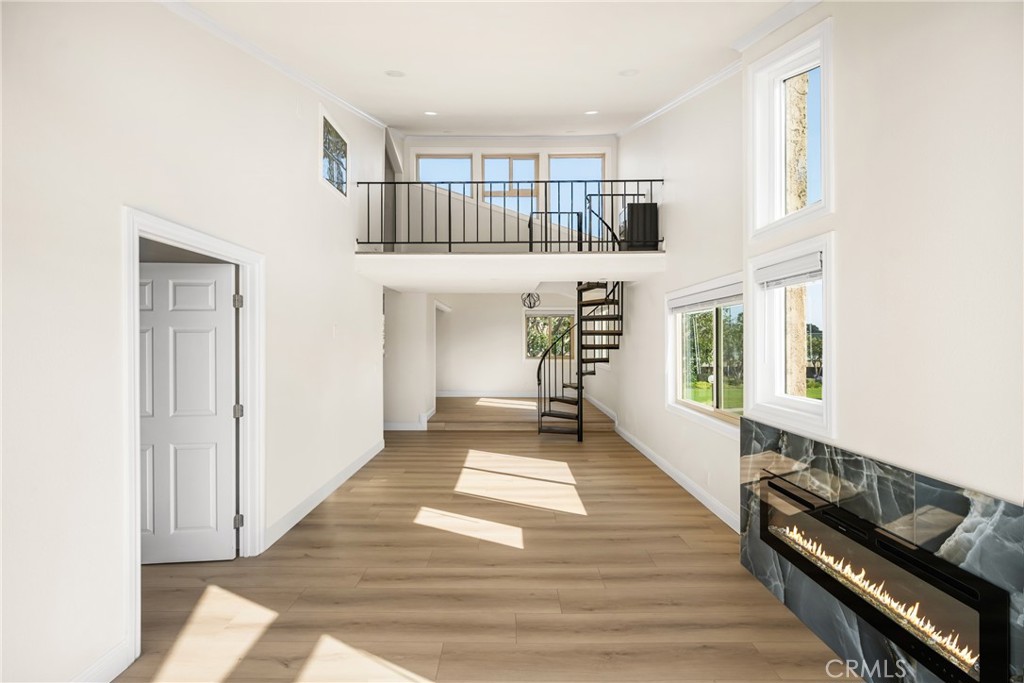 17094 Bluewater Lane