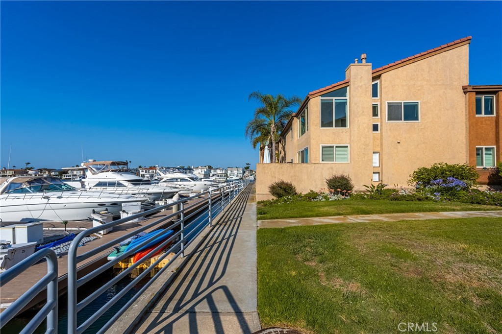 17094 Bluewater Lane