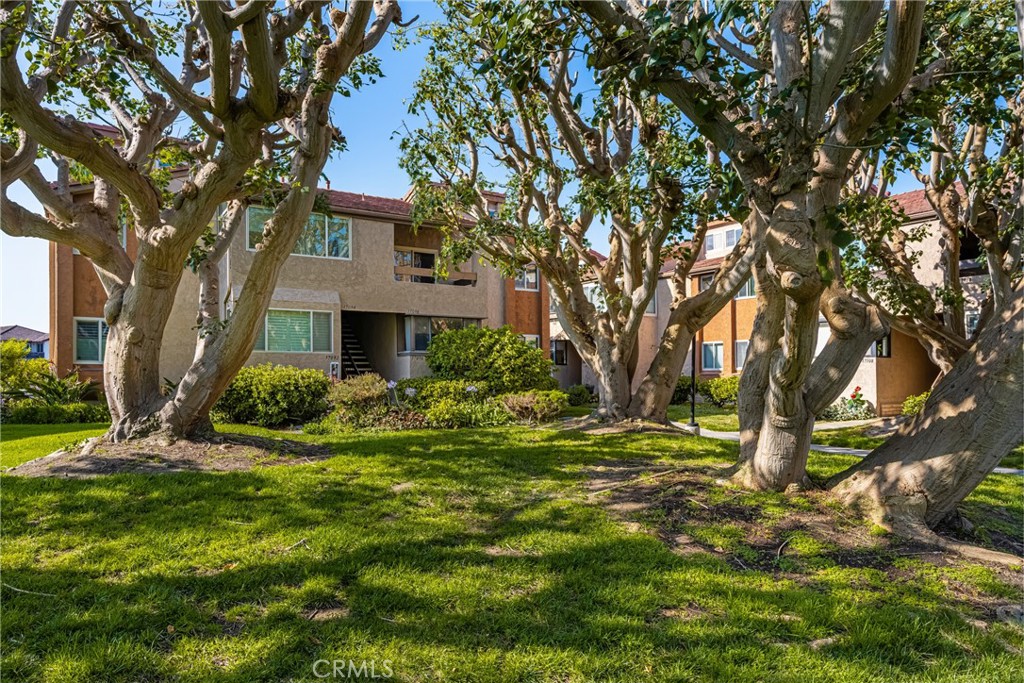 17094 Bluewater Lane