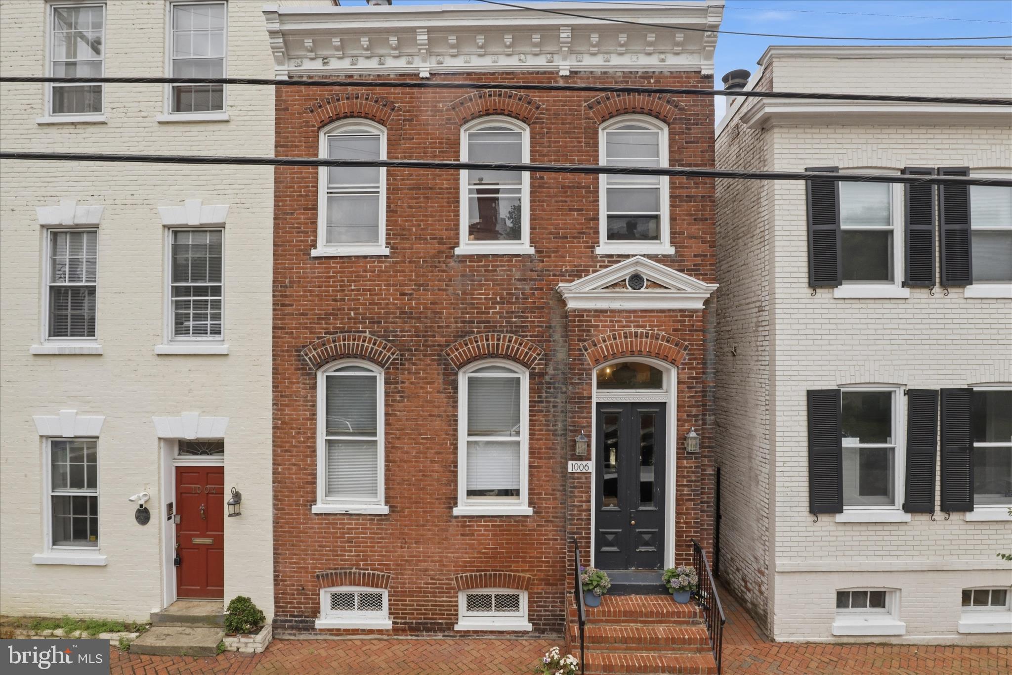 1006 PRINCE STREET 3