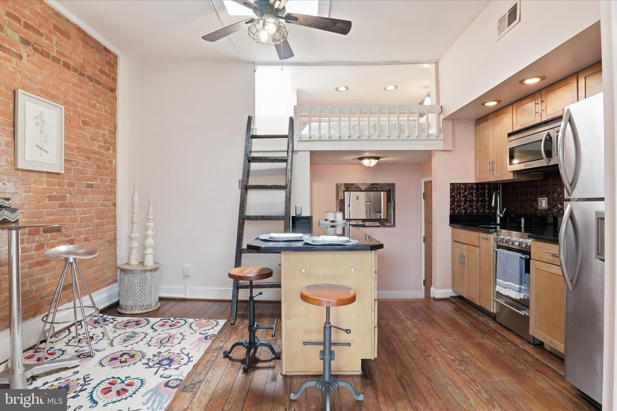 1006 PRINCE STREET 3