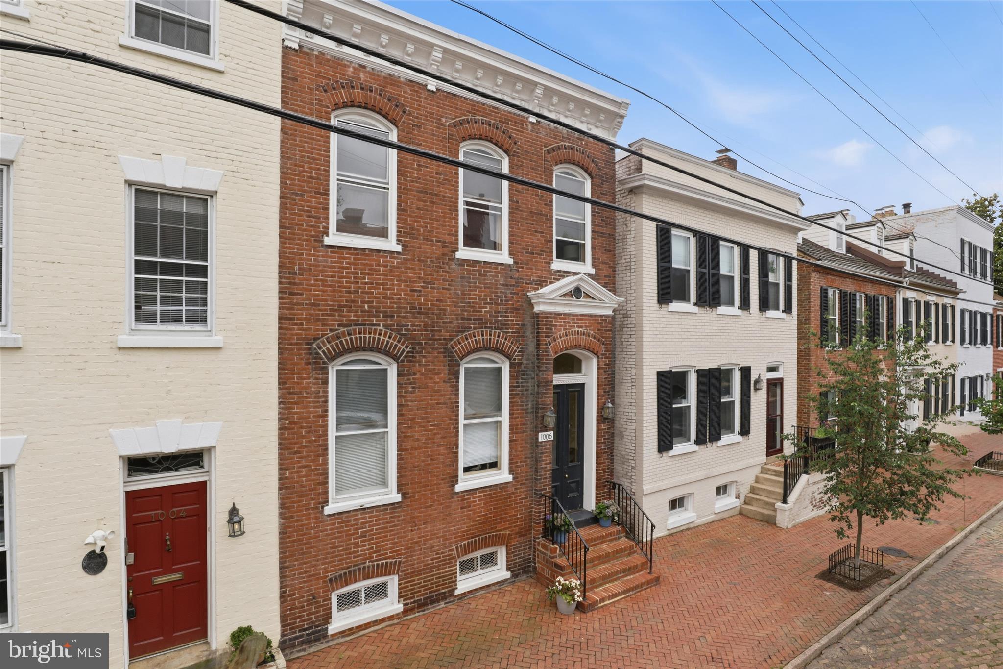 1006 PRINCE STREET 3
