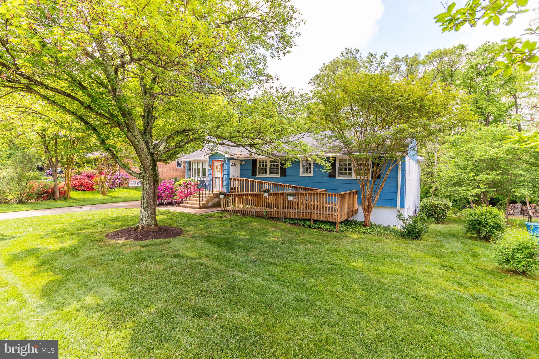 5320 INVERCHAPEL ROAD