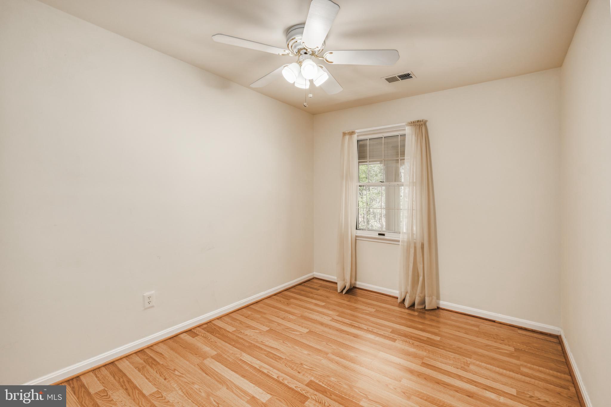 10525 SUMMERWIND LANE