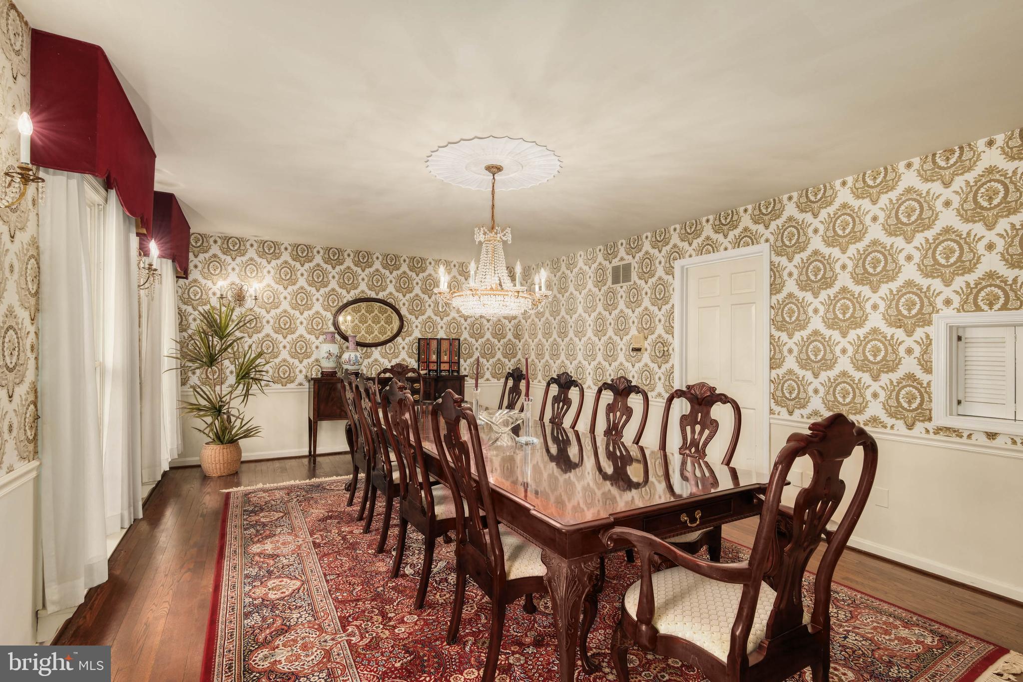 10525 SUMMERWIND LANE