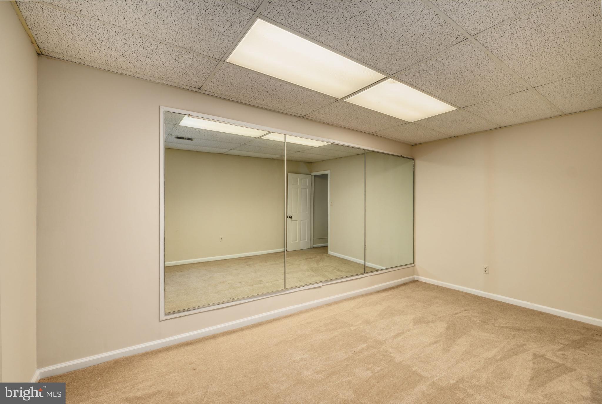 10525 SUMMERWIND LANE