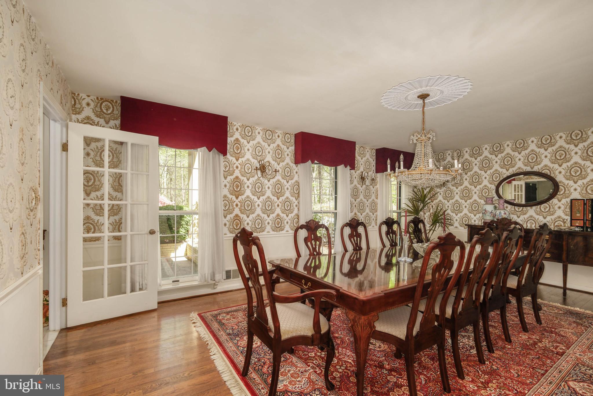 10525 SUMMERWIND LANE