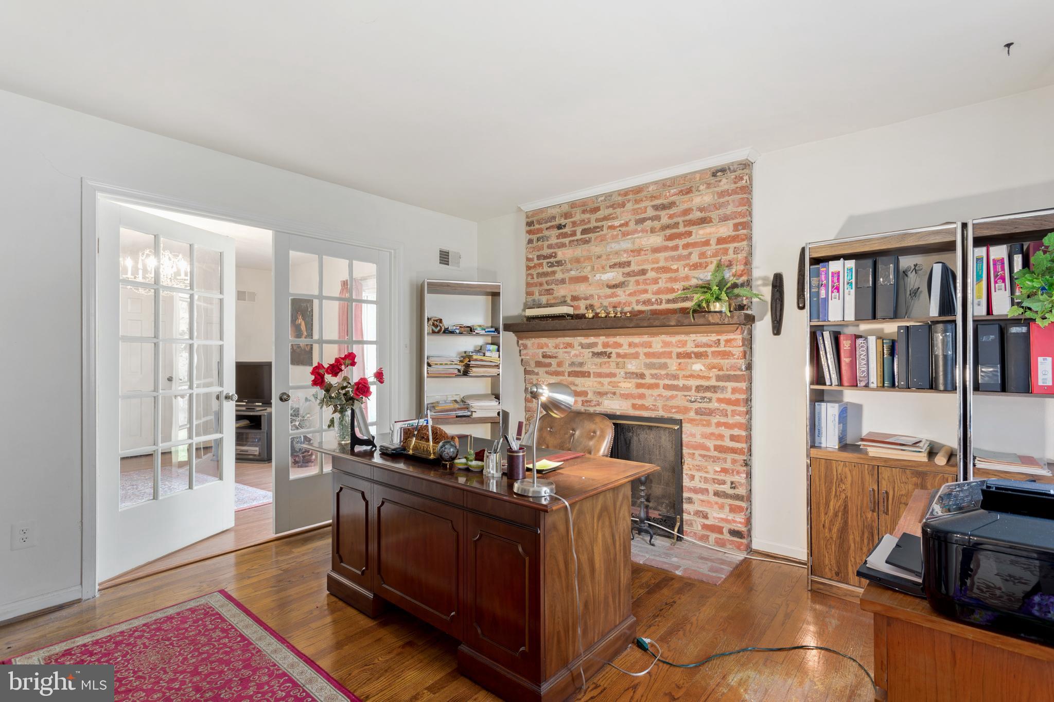 10525 SUMMERWIND LANE