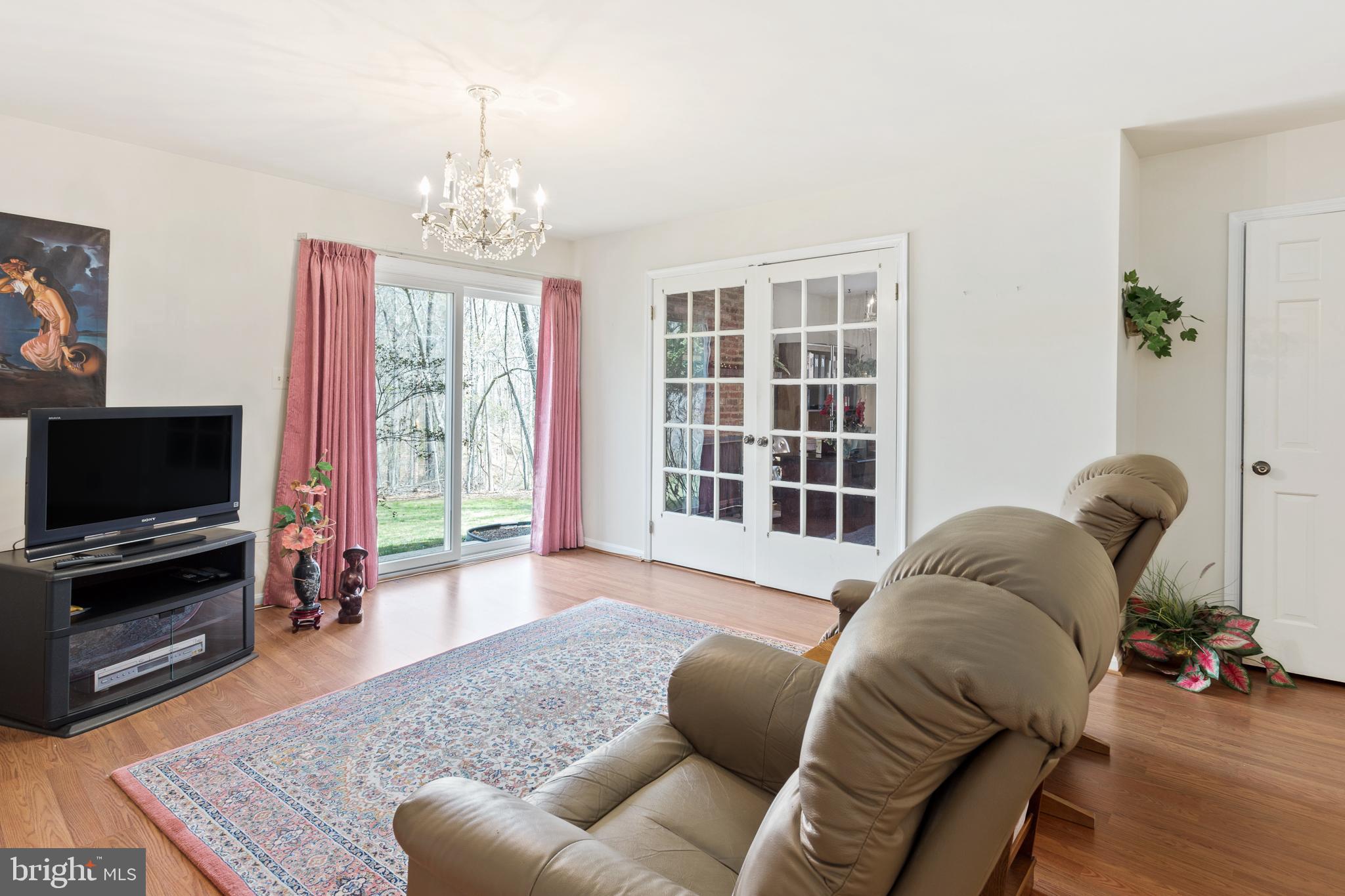 10525 SUMMERWIND LANE