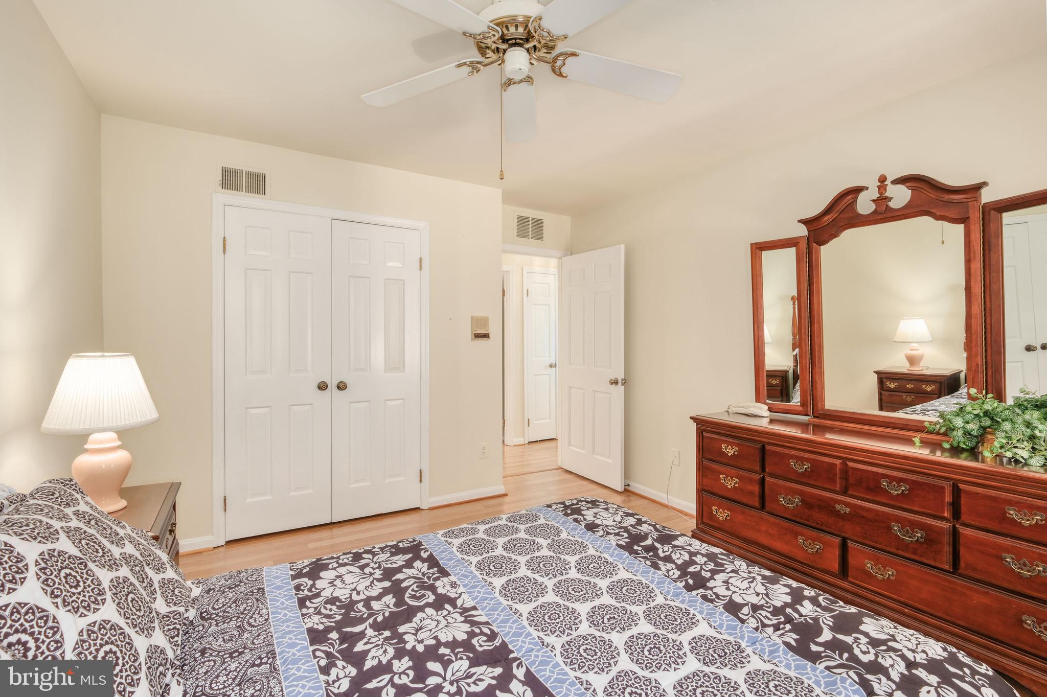 10525 SUMMERWIND LANE