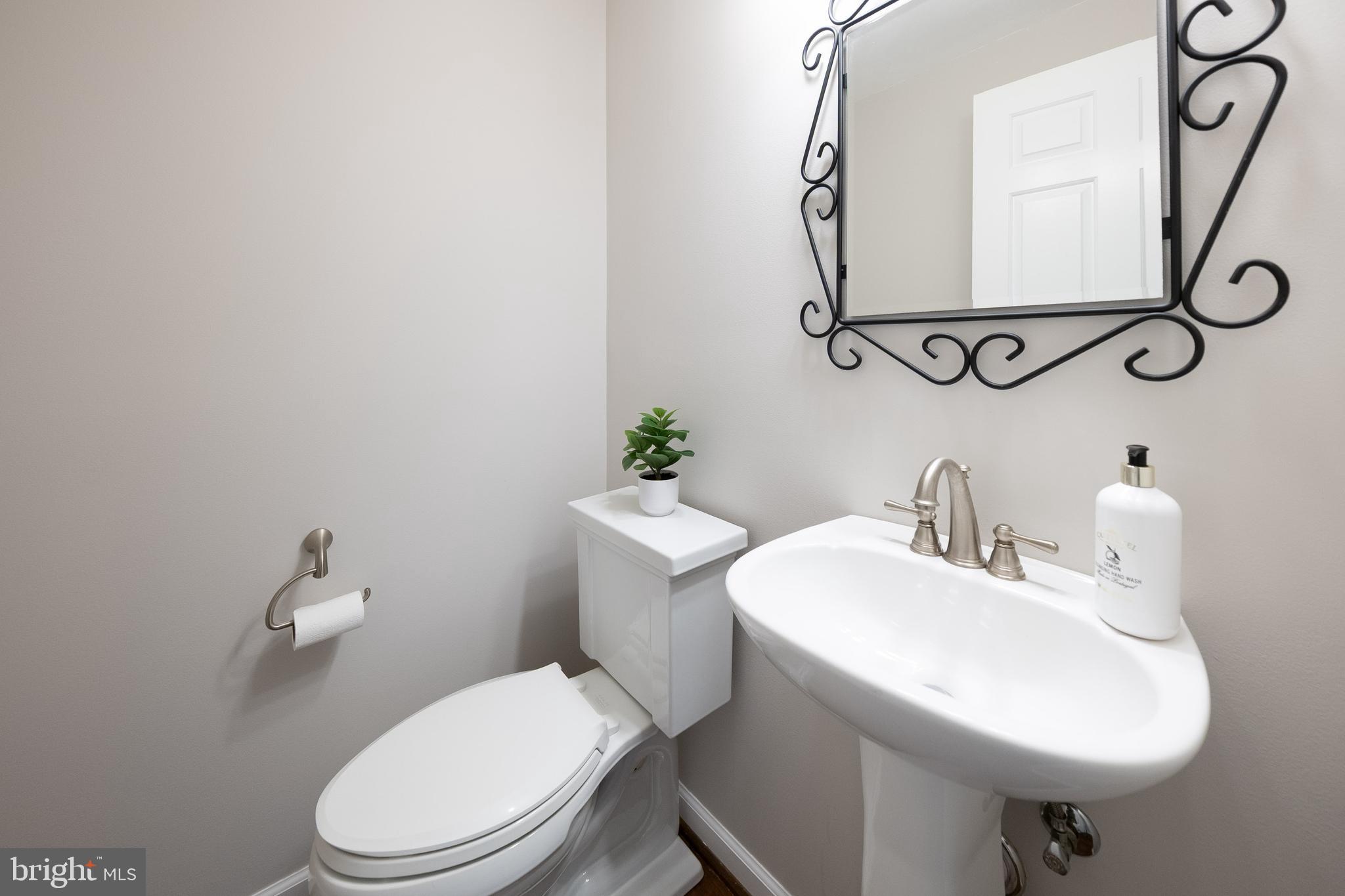 10222 STEAMBOAT LANDING LANE