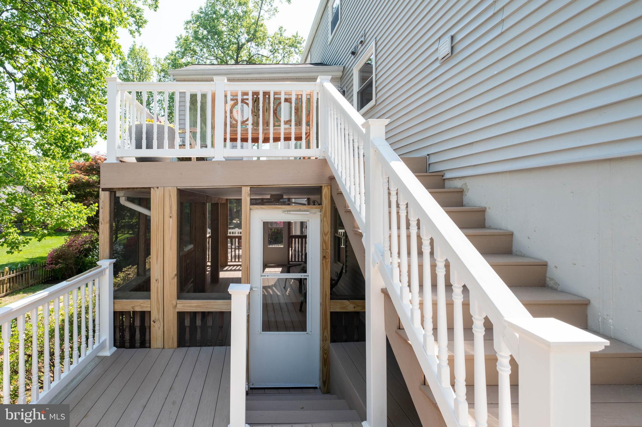 10222 STEAMBOAT LANDING LANE