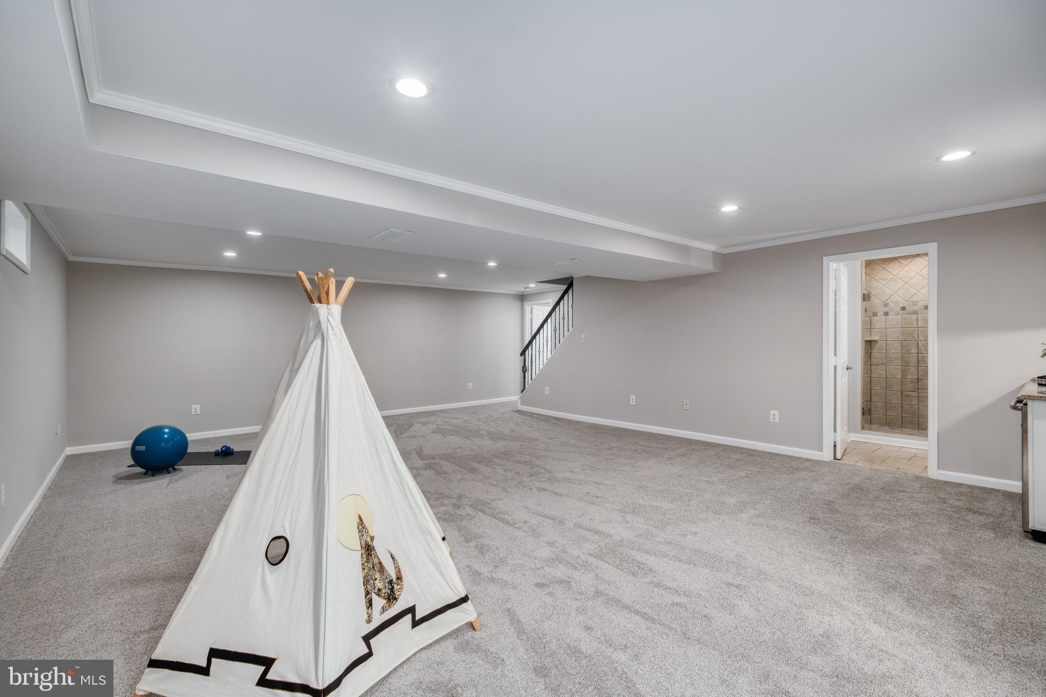 10222 STEAMBOAT LANDING LANE