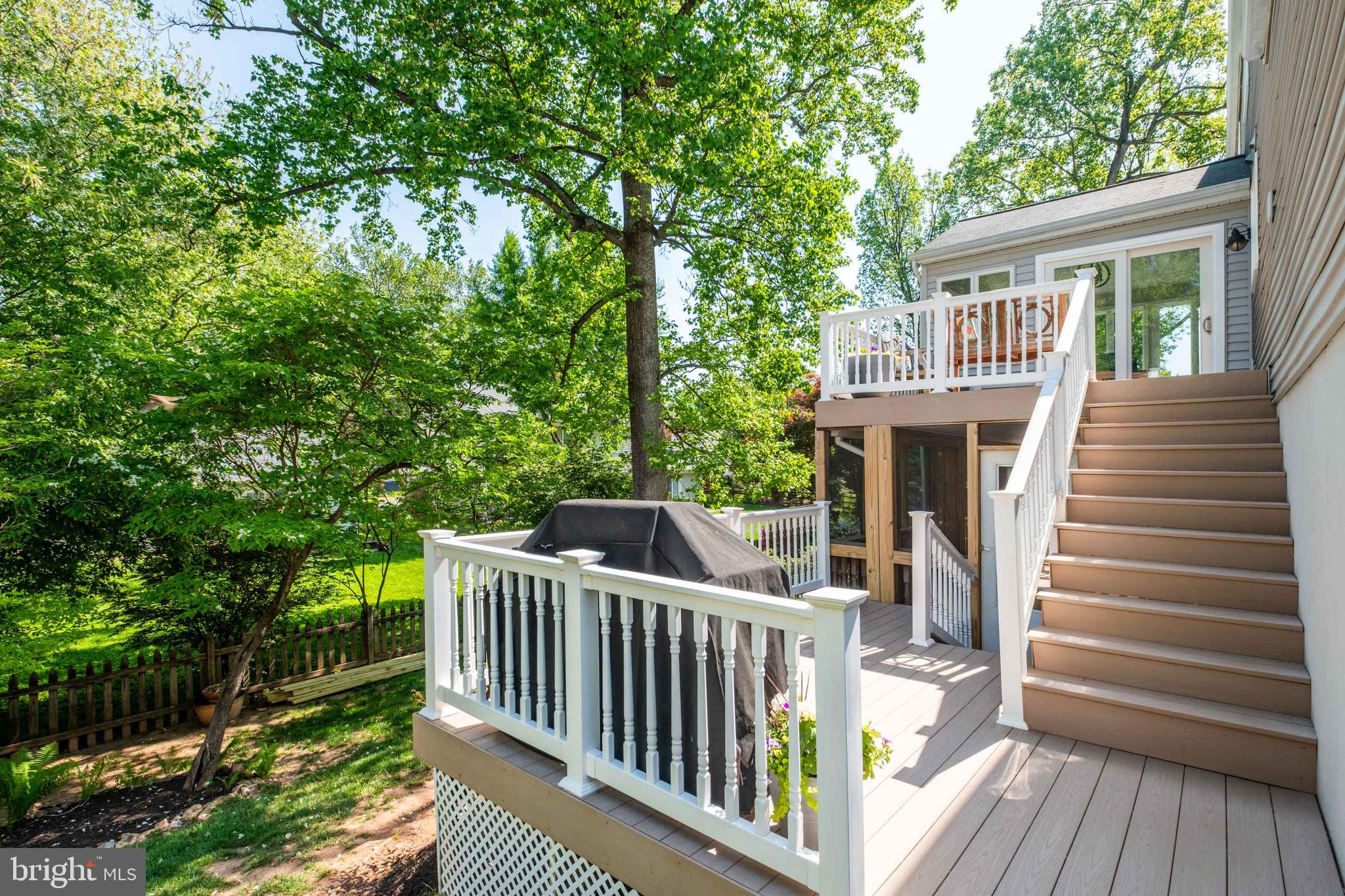 10222 STEAMBOAT LANDING LANE