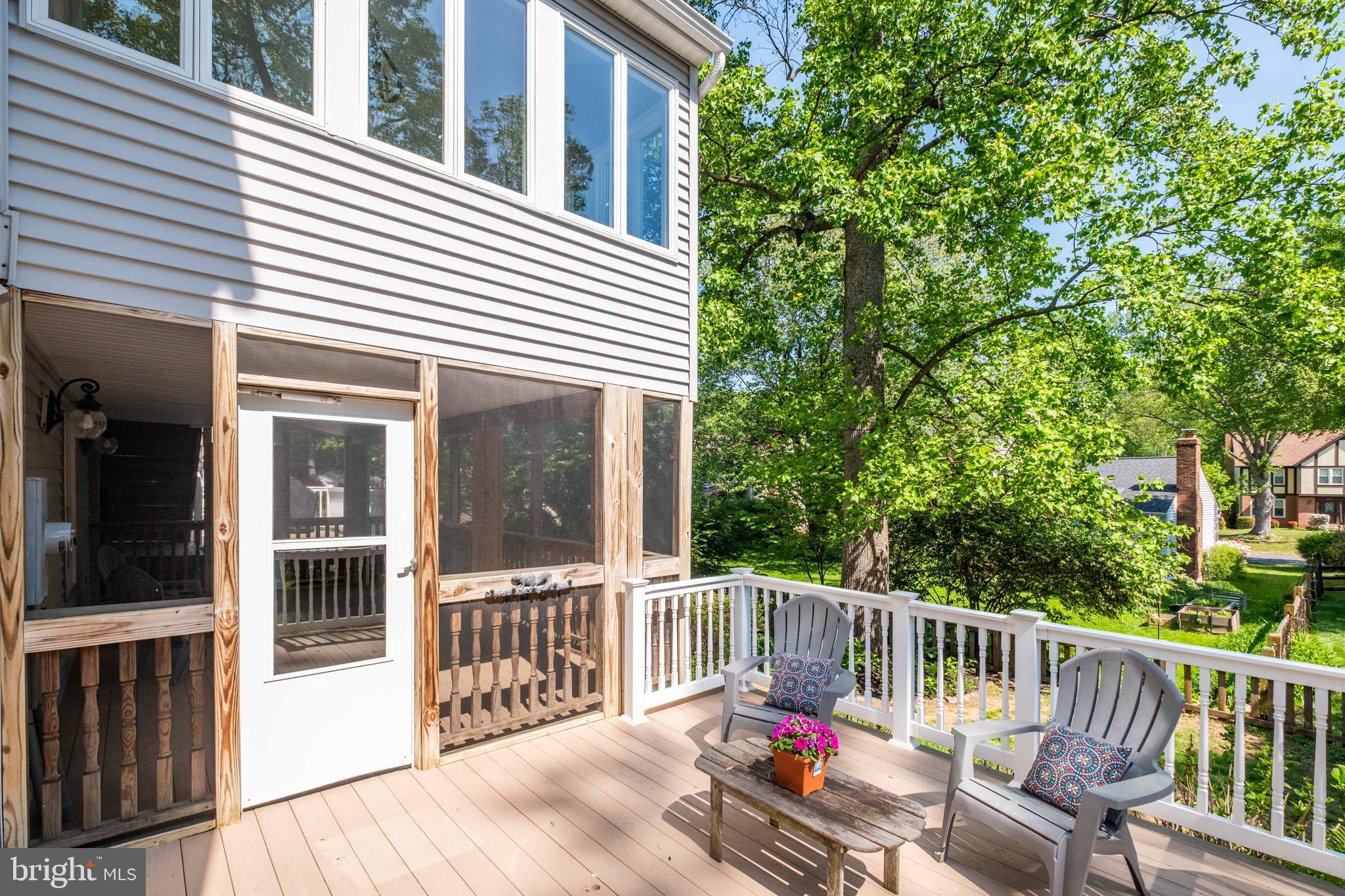 10222 STEAMBOAT LANDING LANE