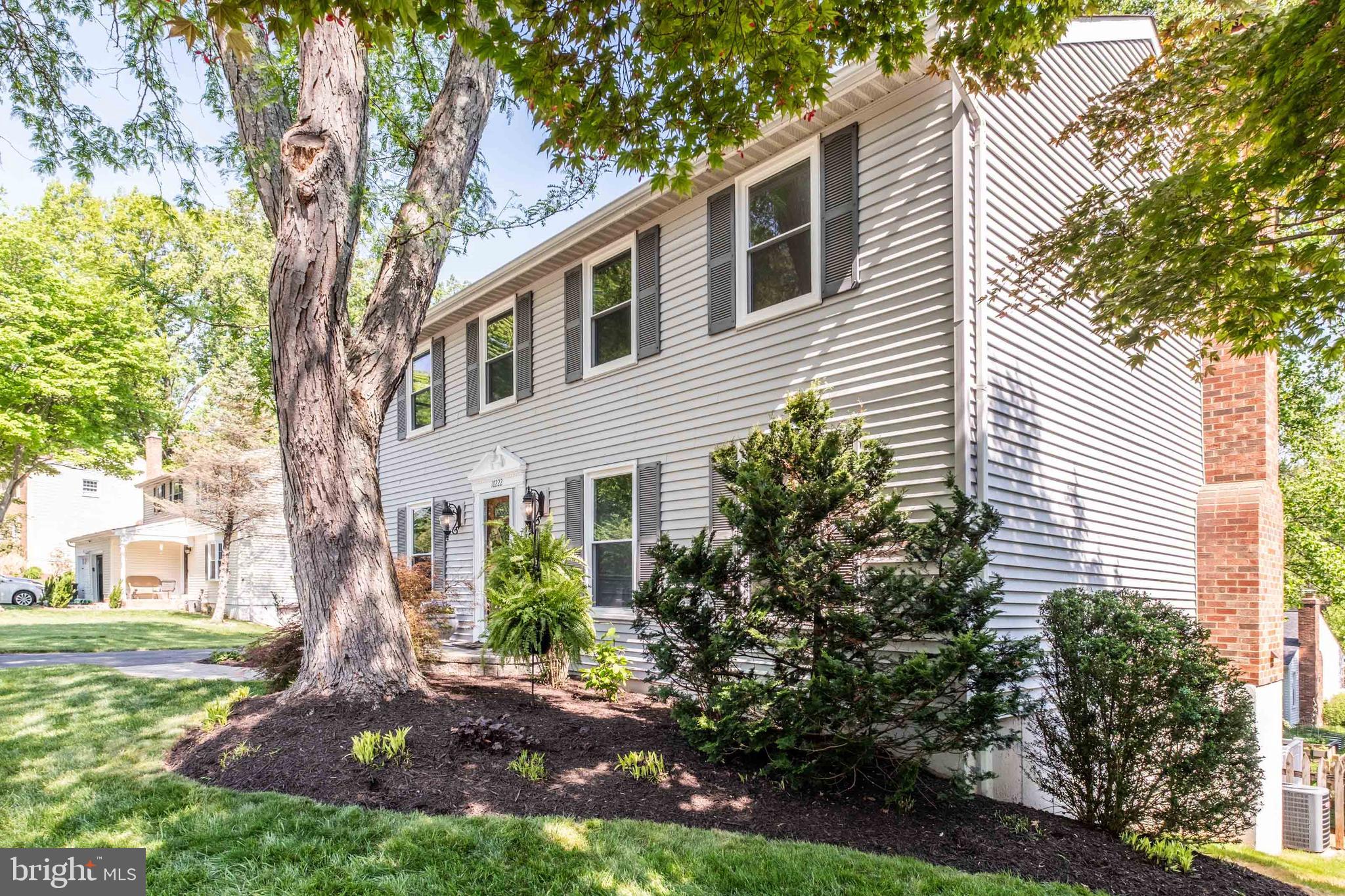 10222 STEAMBOAT LANDING LANE