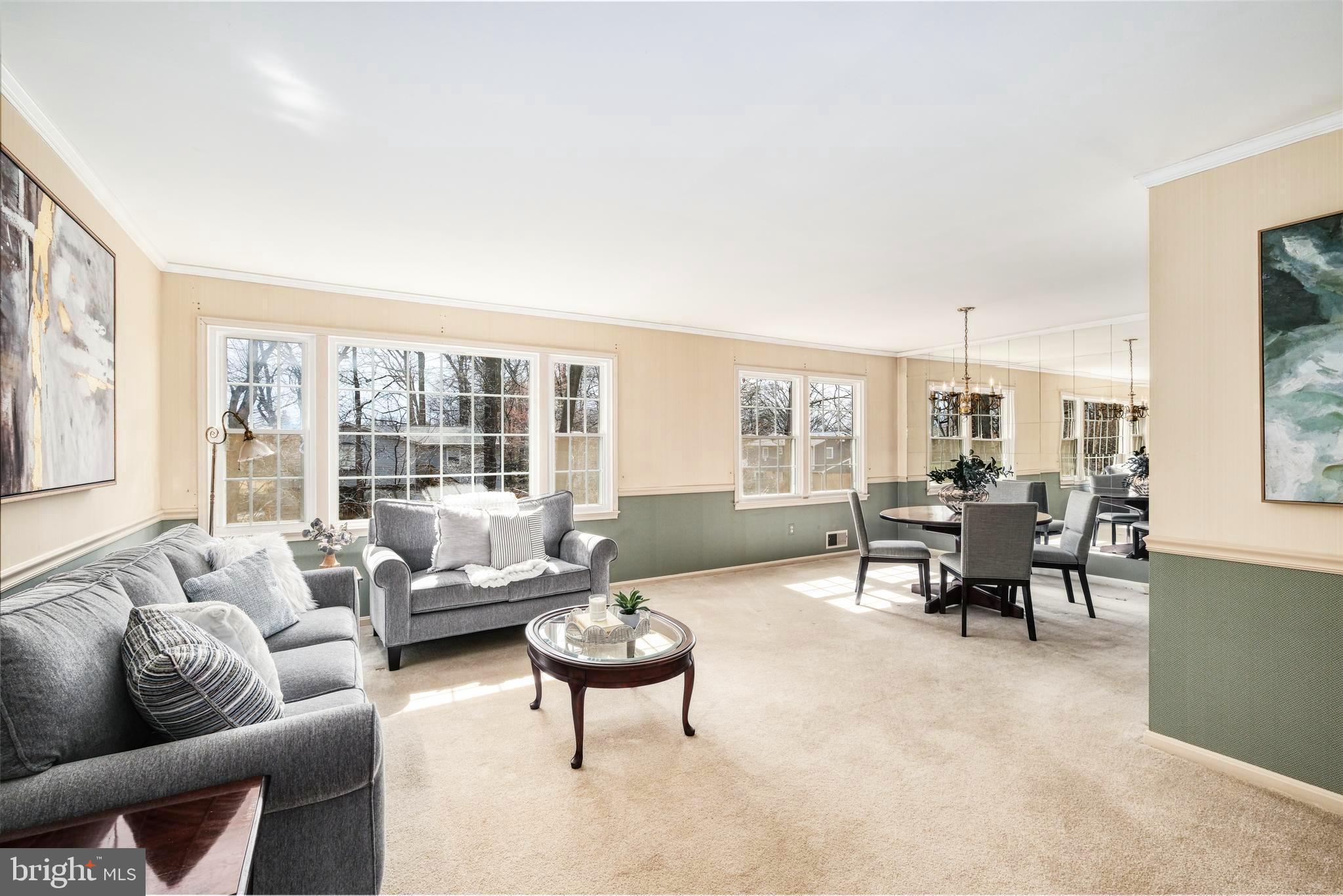 9121 DONNA DEAN DRIVE