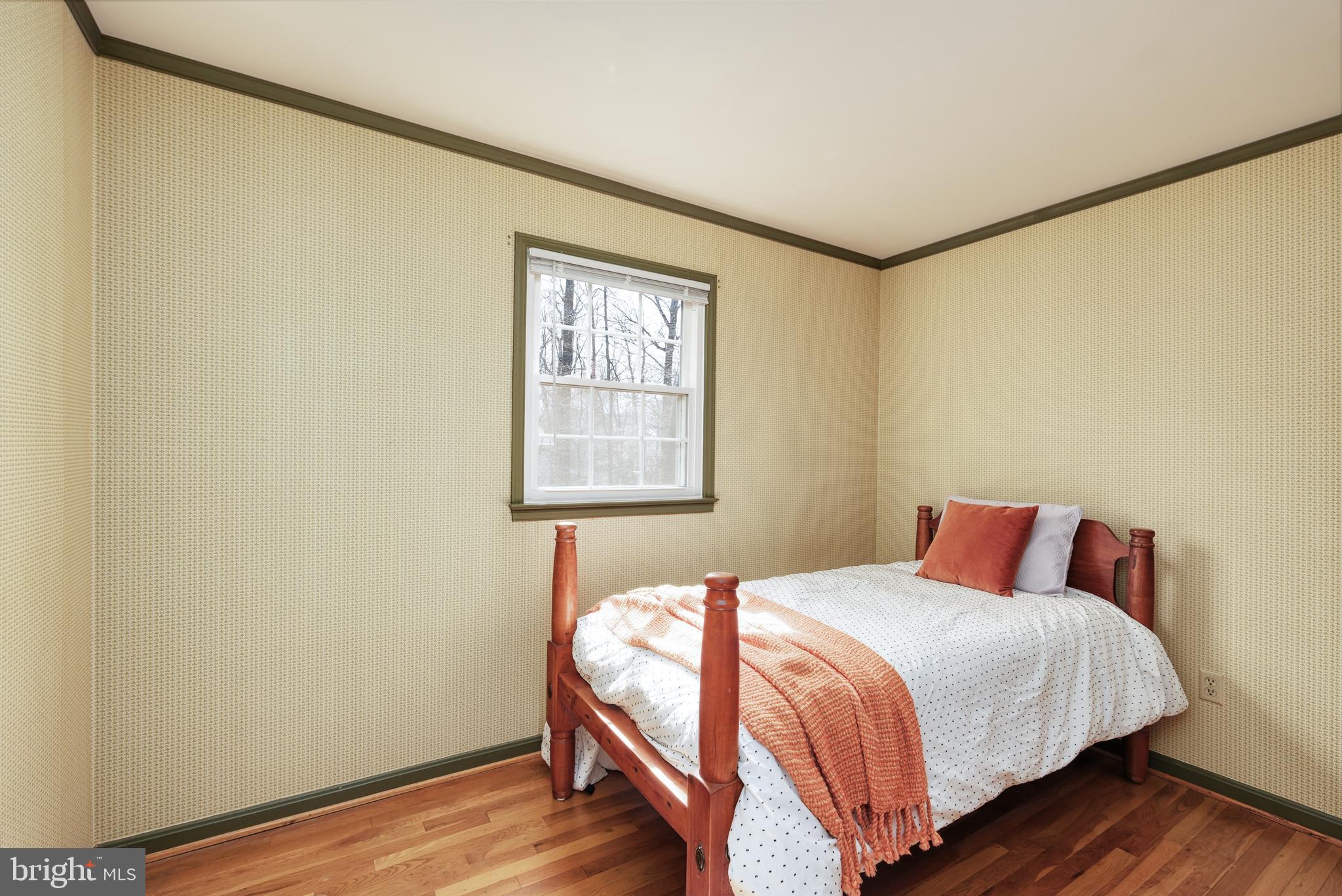 9121 DONNA DEAN DRIVE