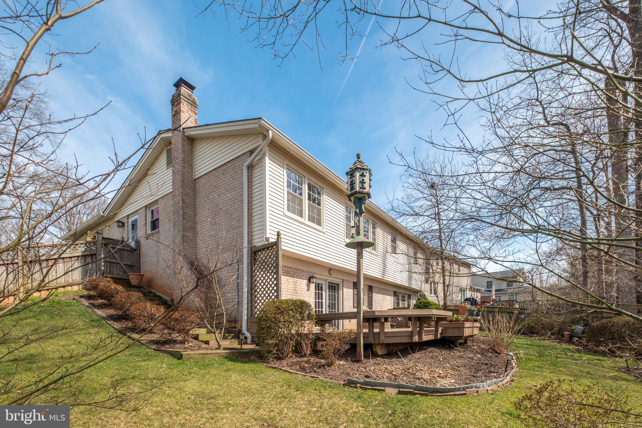 9121 DONNA DEAN DRIVE