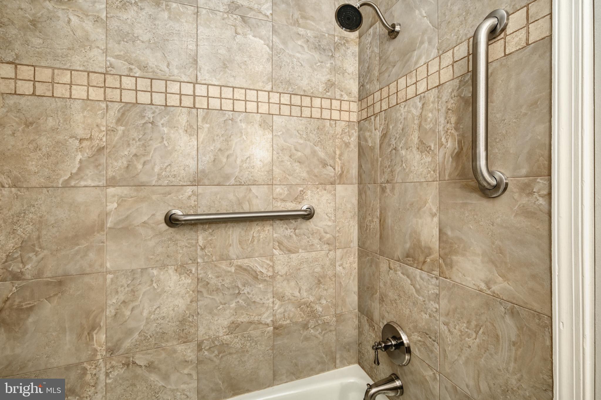 9121 DONNA DEAN DRIVE