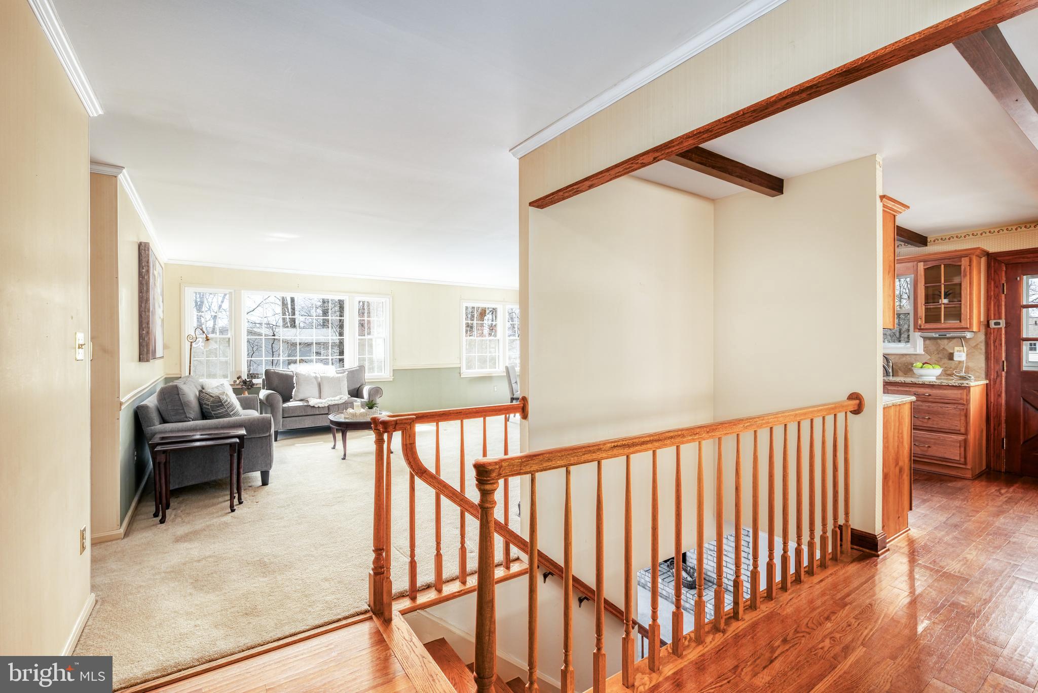 9121 DONNA DEAN DRIVE