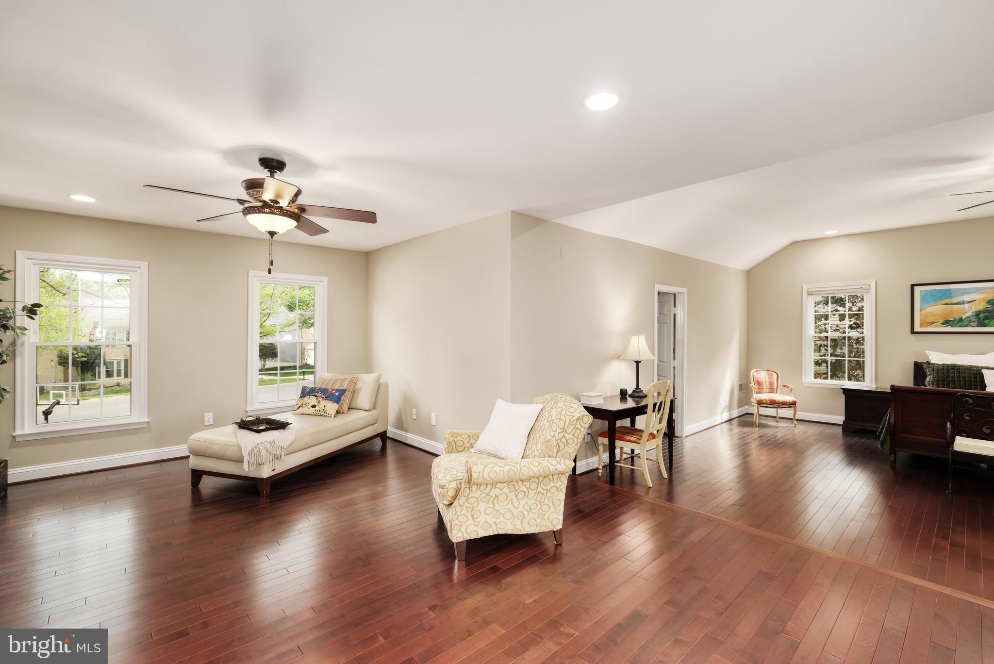 7904 WILLFIELD COURT
