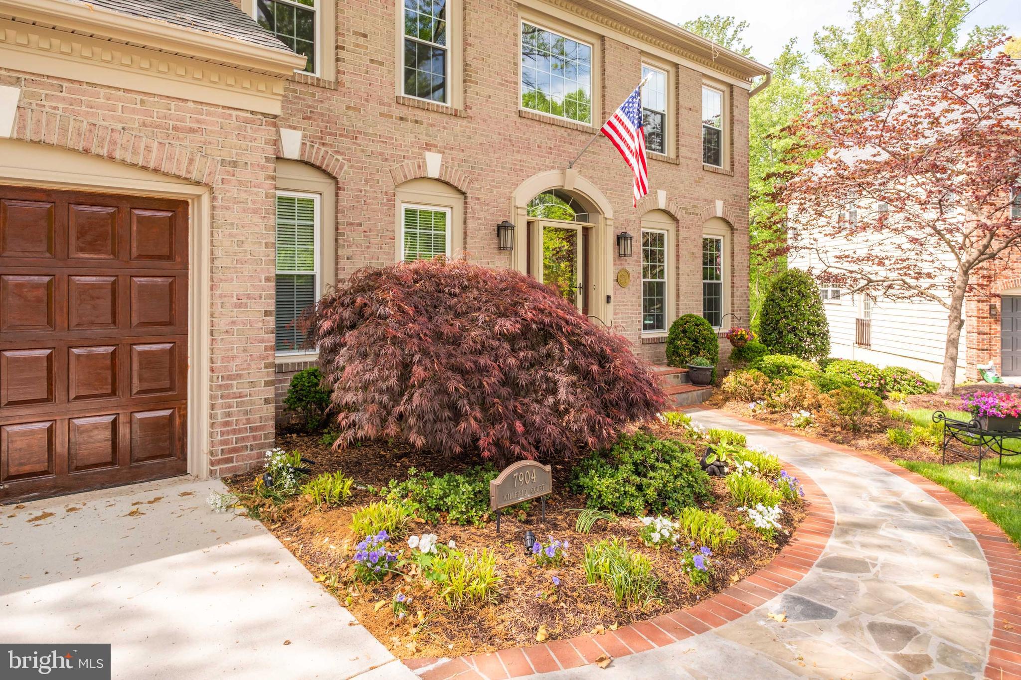 7904 WILLFIELD COURT
