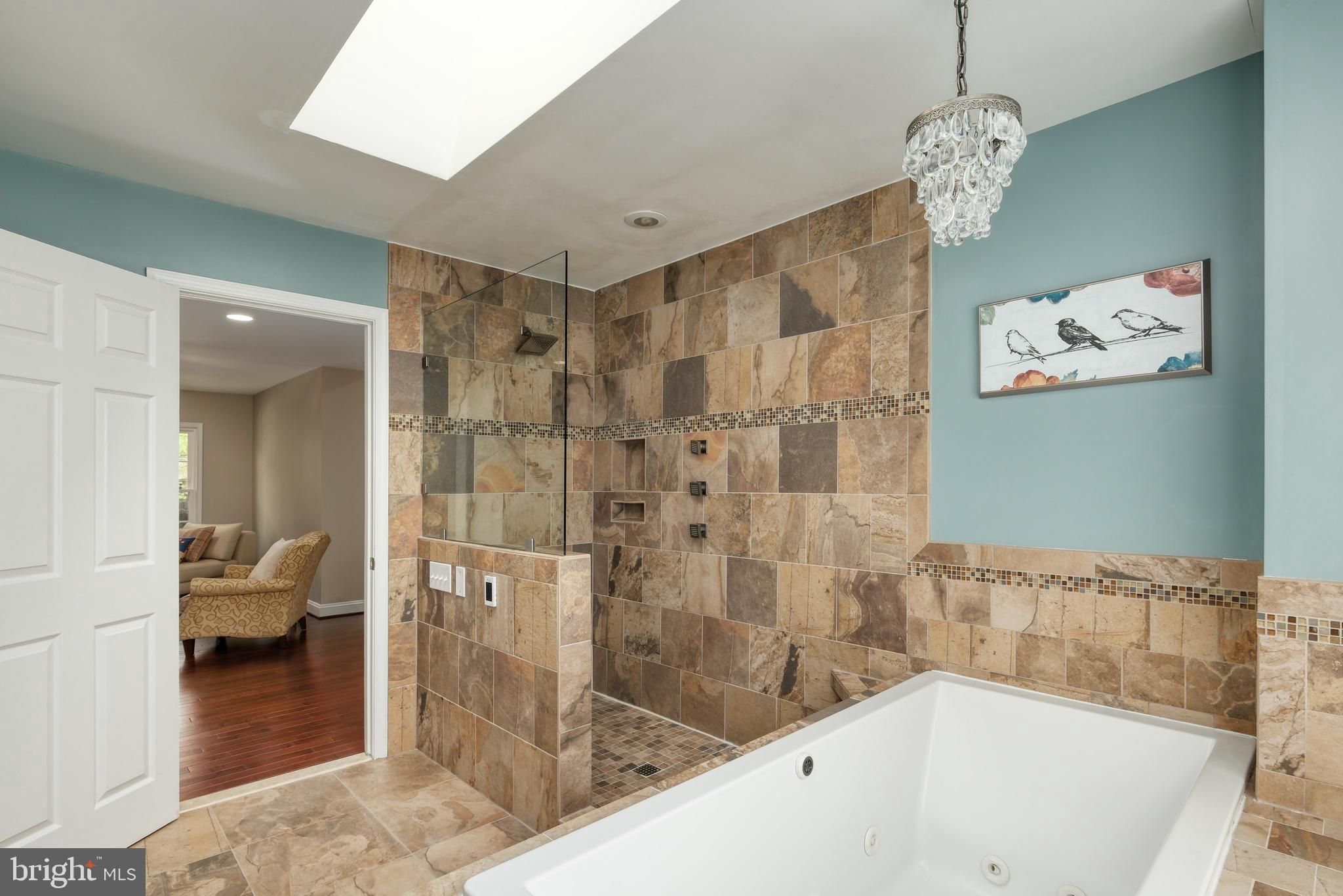 7904 WILLFIELD COURT