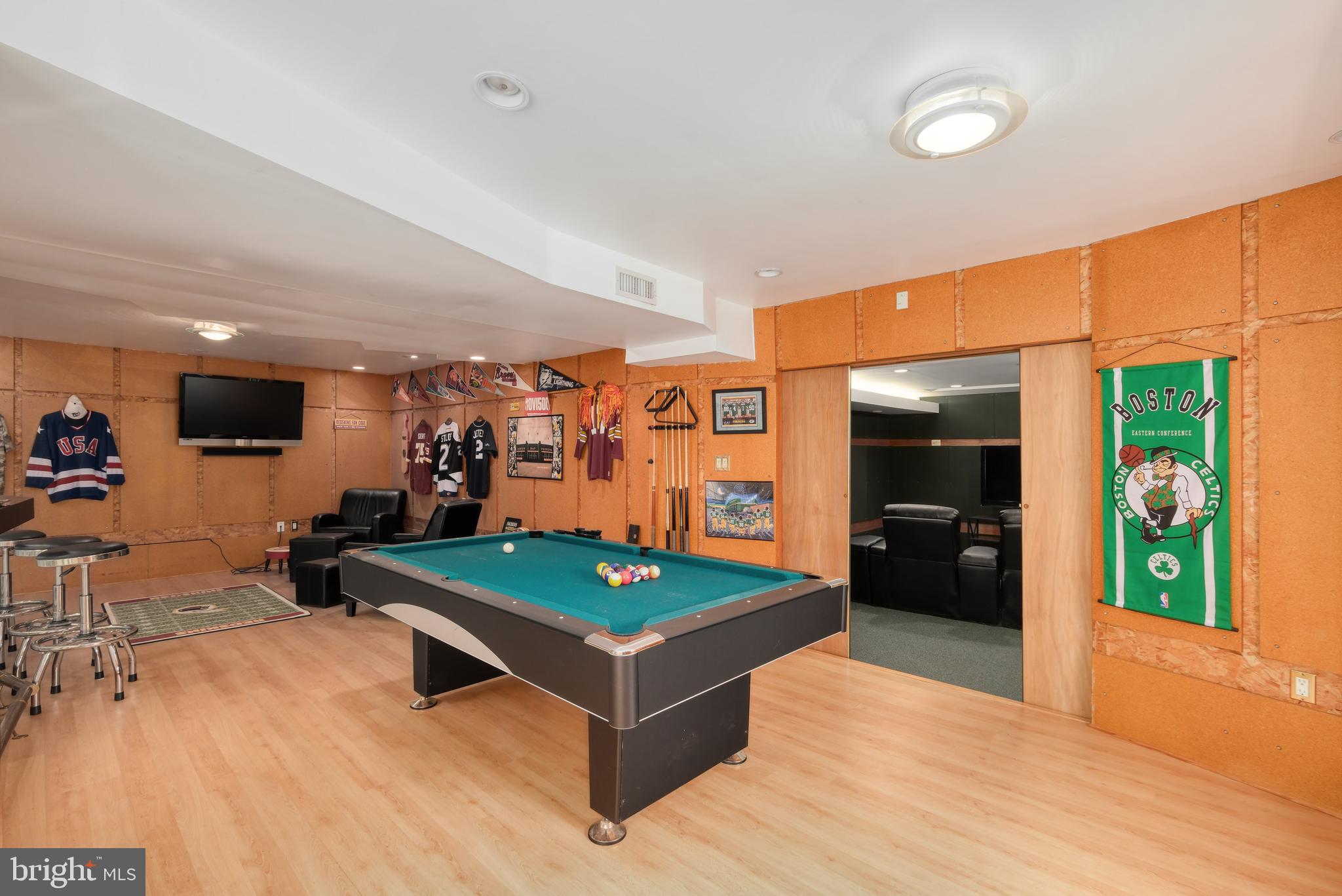 7904 WILLFIELD COURT