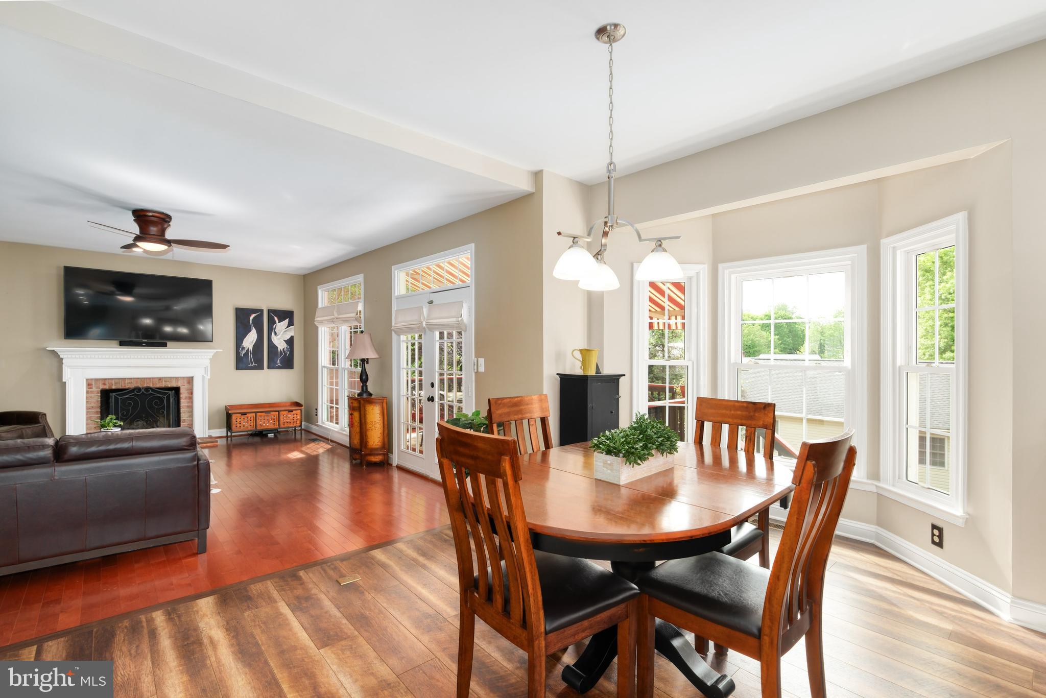 7904 WILLFIELD COURT