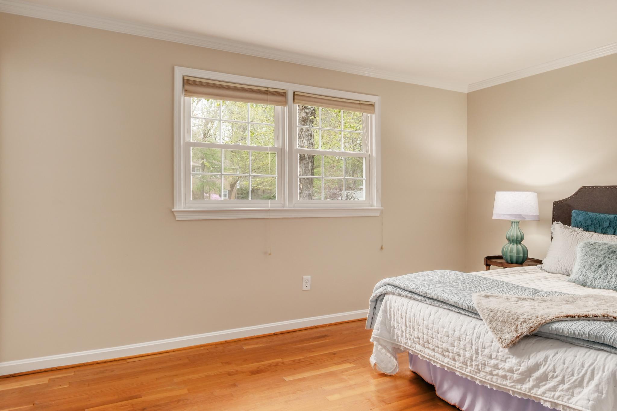 8709 POWDER HORN ROAD